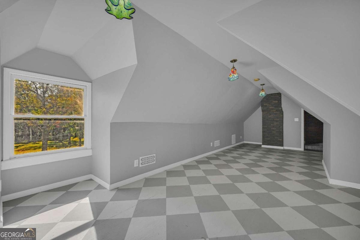 5921 Bostwick Highway Bishop - 2