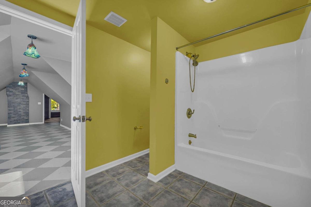 5921 Bostwick Highway Bishop - 6