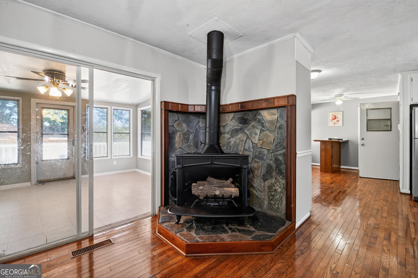 810 Hillside Drive Gainesville - 11