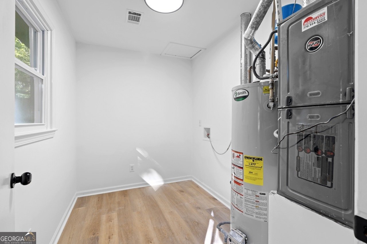 5291 Clarkview Drive Acworth - 37