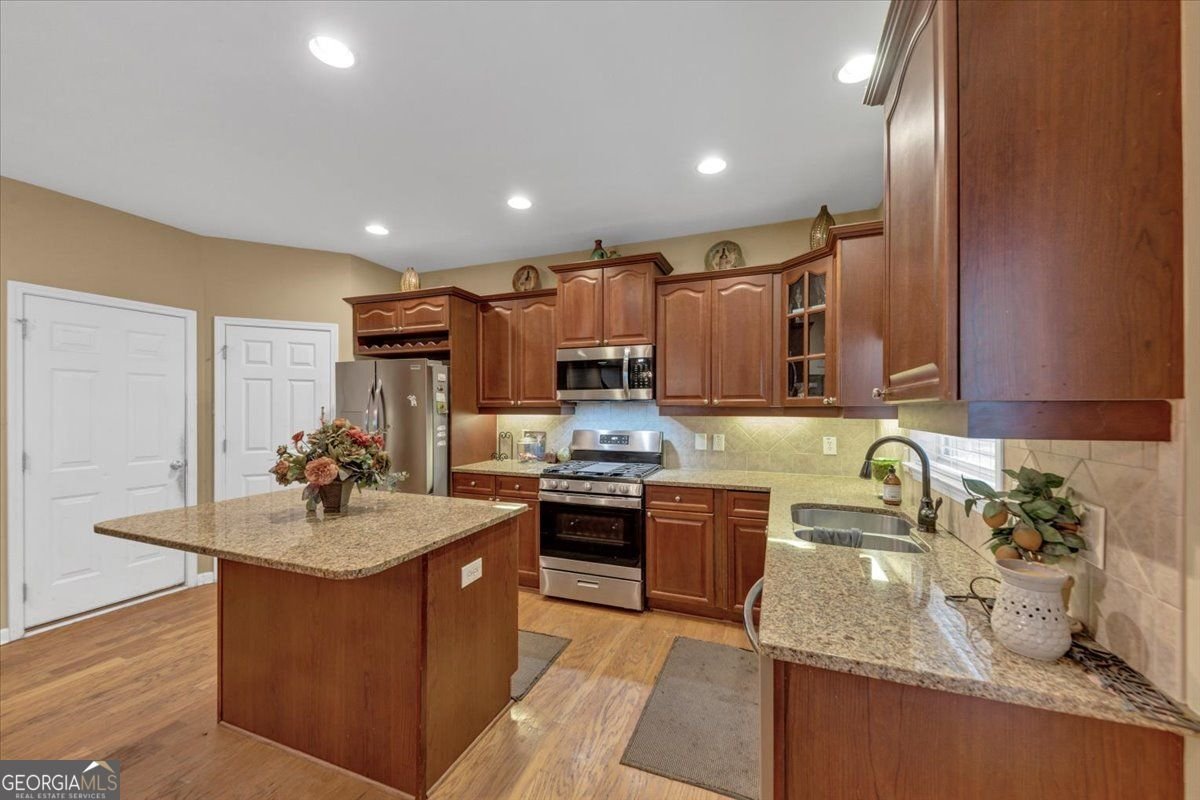1136 FLAGSTONE Acworth - 16
