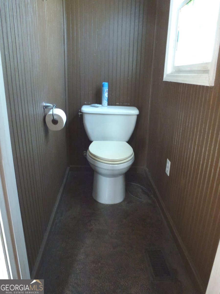 352 Riverside Drive Claxton - 19