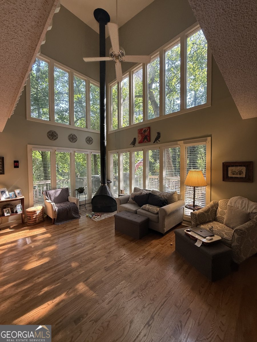 220 Lamplighter Court Marietta - 2