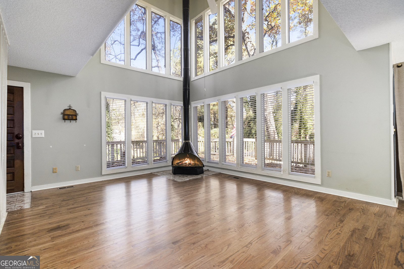 220 Lamplighter Court Marietta - 8