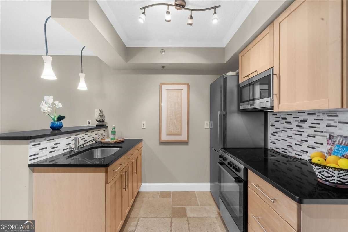 795 Hammond Drive Atlanta - 13