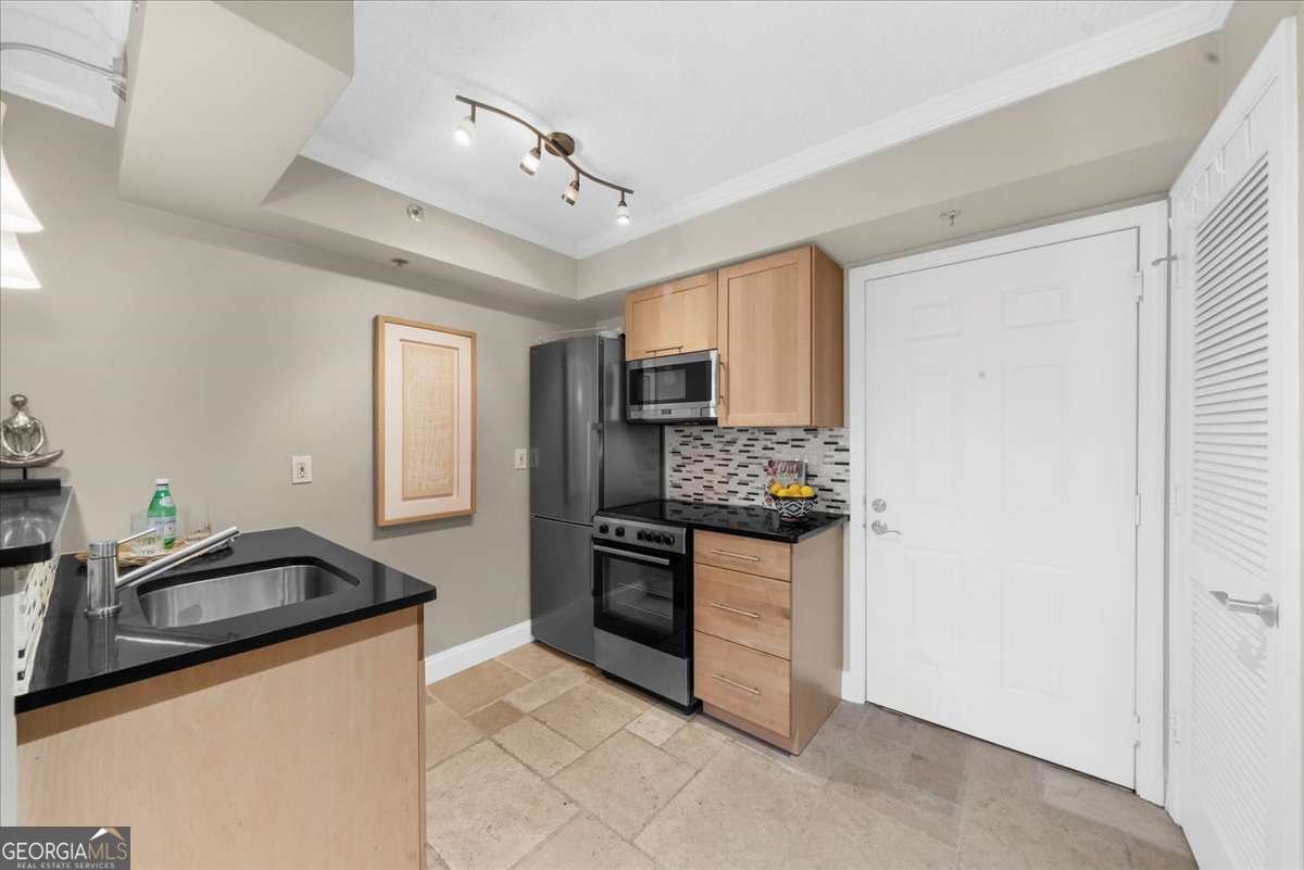 795 Hammond Drive Atlanta - 15