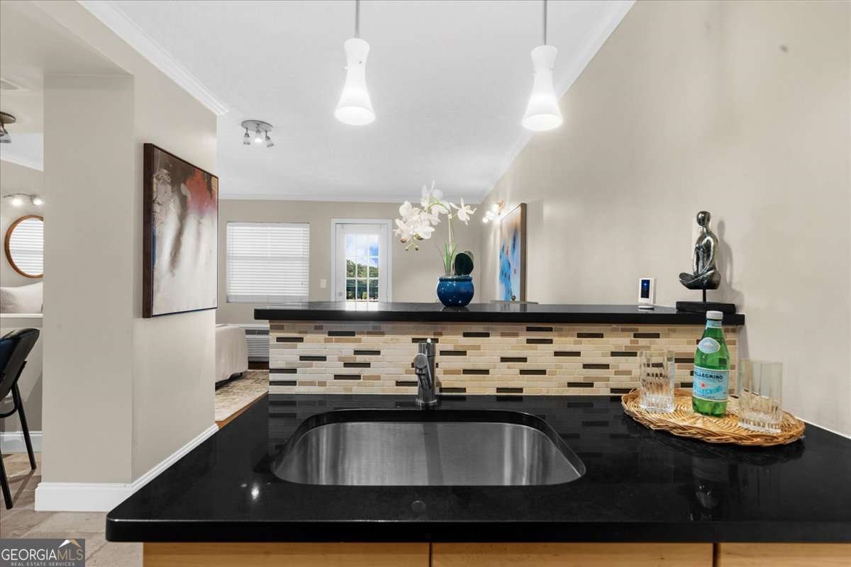 795 Hammond Drive Atlanta - 16