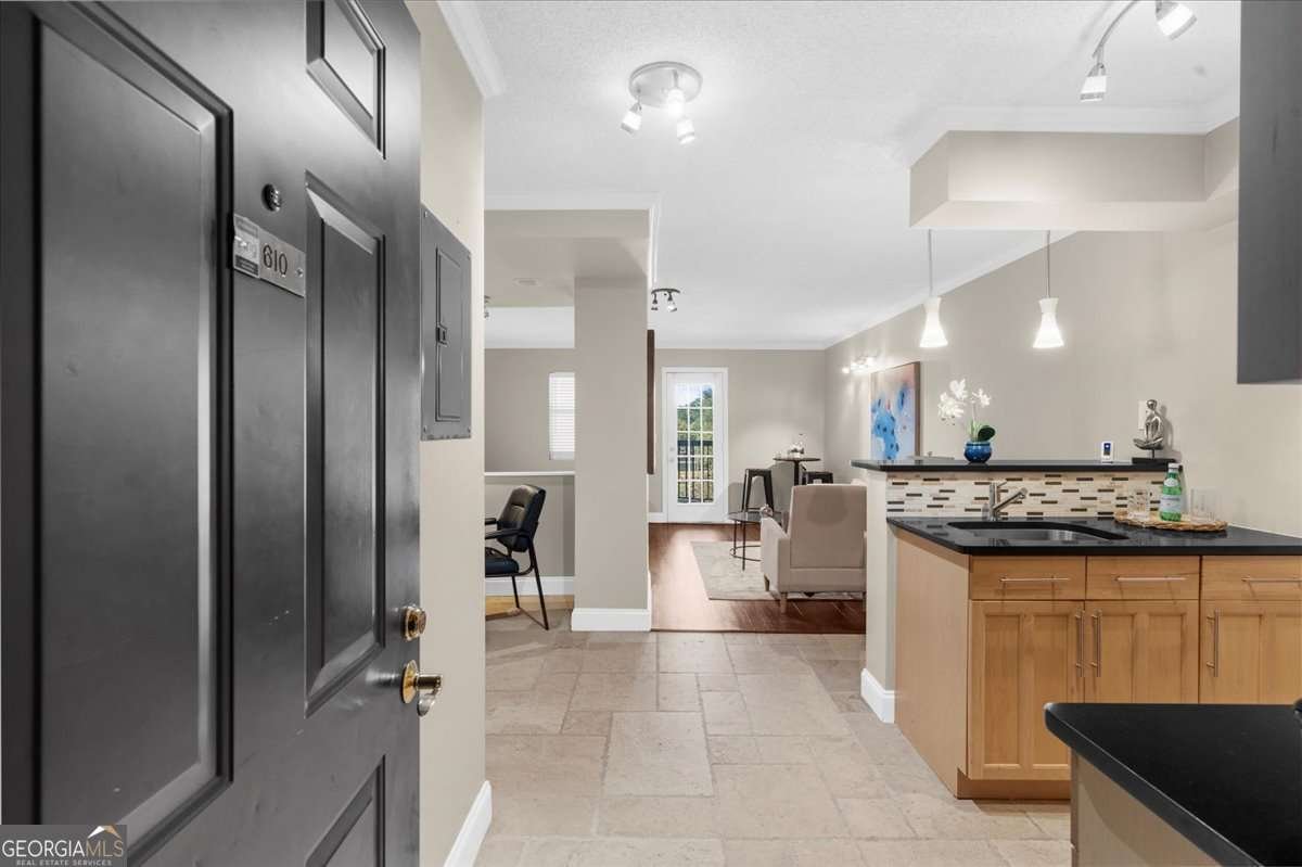 795 Hammond Drive Atlanta - 4