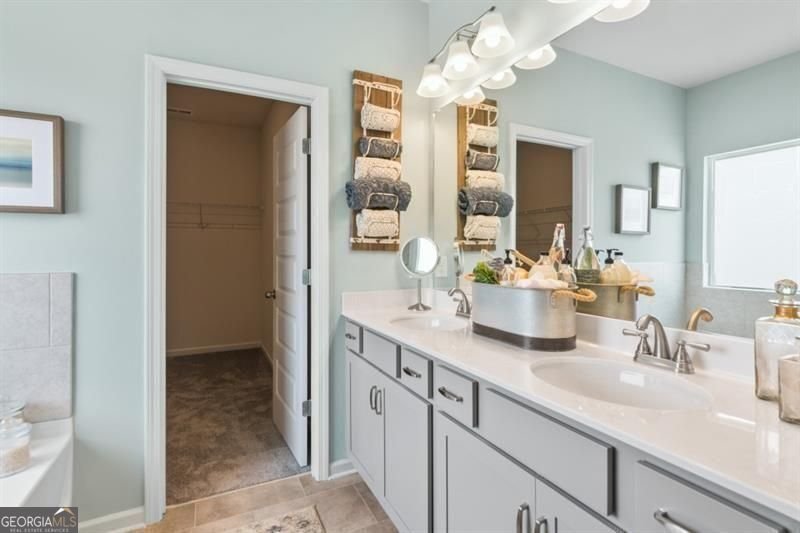 8009 Haven Springs Trace Douglasville - 28