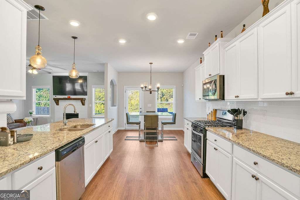 1149 Bodega Loop Locust Grove - 16