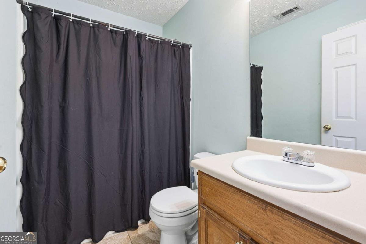 4704 Hanson Hills Court Gainesville - 23