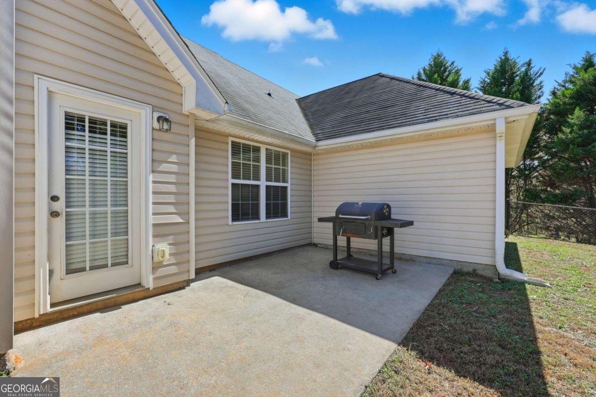 4704 Hanson Hills Court Gainesville - 27