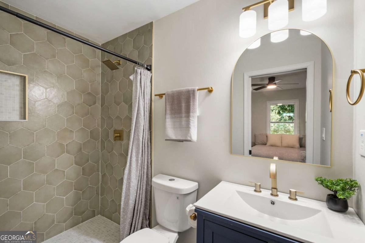 2194 Tilson Circle Decatur - 40