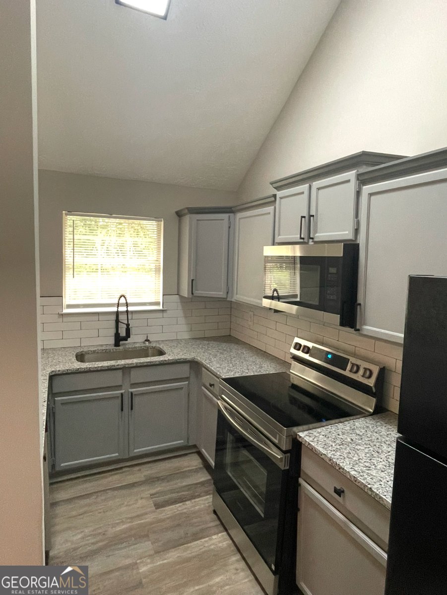 831 Stonebrook Drive Lithonia - 17