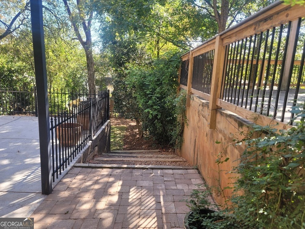 939 Highland Terrace Atlanta - 12