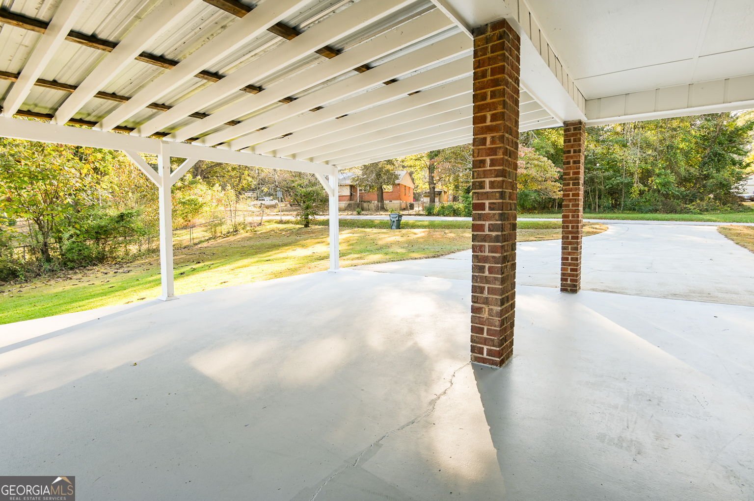8196 Lakeview Drive Covington - 19
