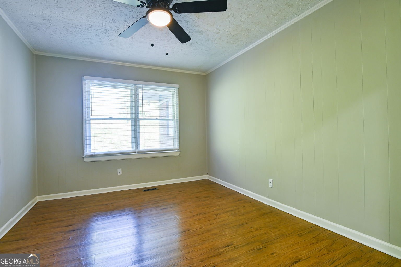 8196 Lakeview Drive Covington - 2