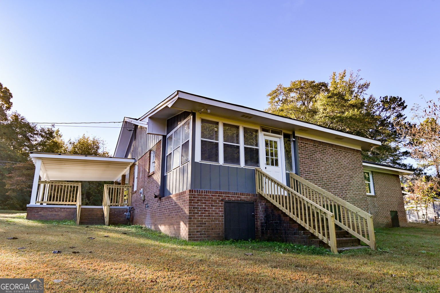 8196 Lakeview Drive Covington - 37