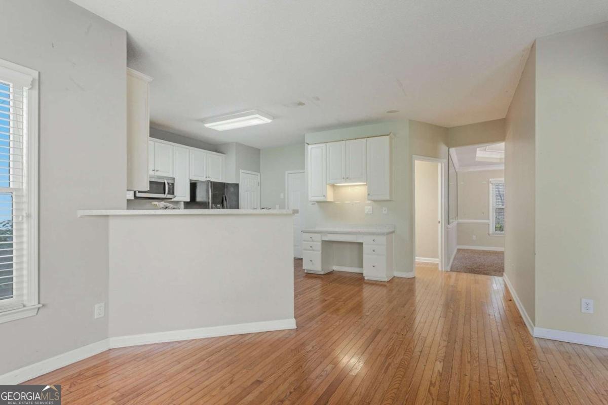 527 Country Club Drive Stockbridge - 12