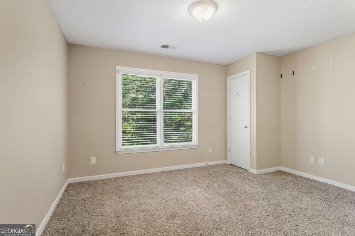 527 Country Club Drive Stockbridge - 27