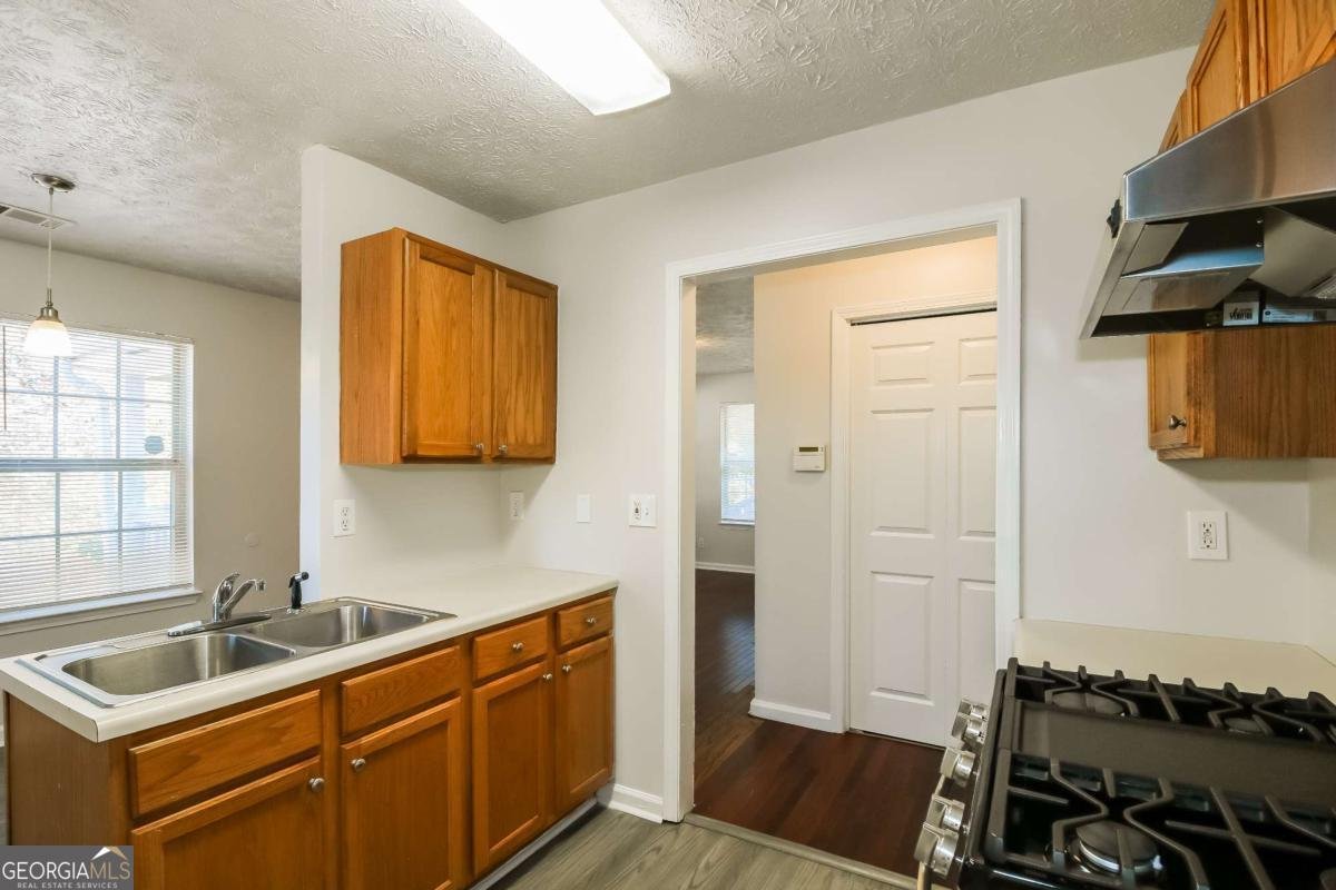 71 Thayer Avenue Atlanta - 9