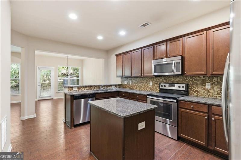 1378 BROOKMERE Way Cumming - 18