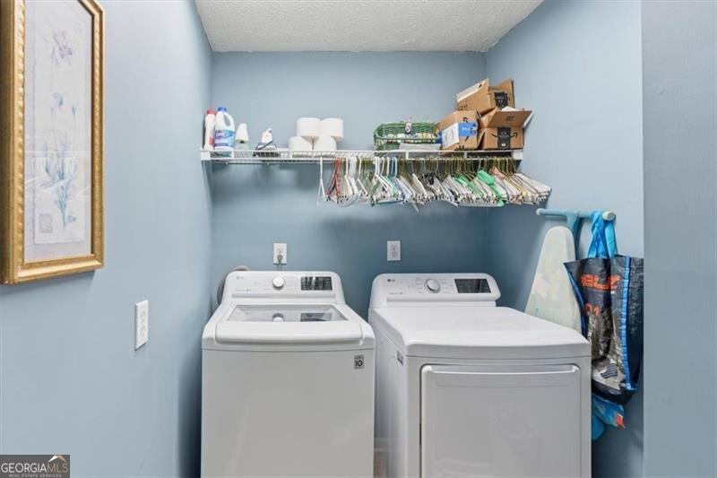 3164 HARTNESS Way Kennesaw - 5