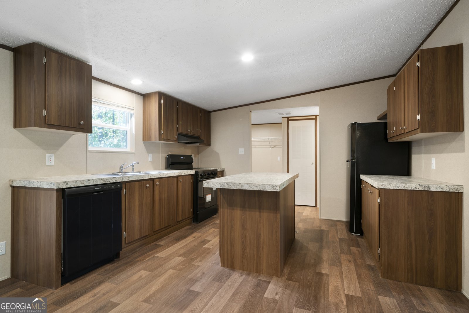 427 Wagon Trail Circle Dallas - 9