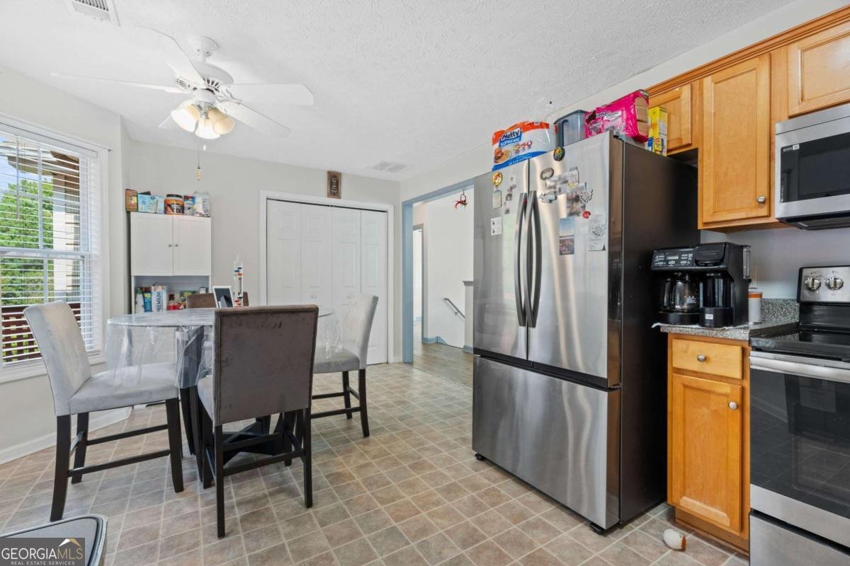 212 Remington Place Boulevard Dallas - 12