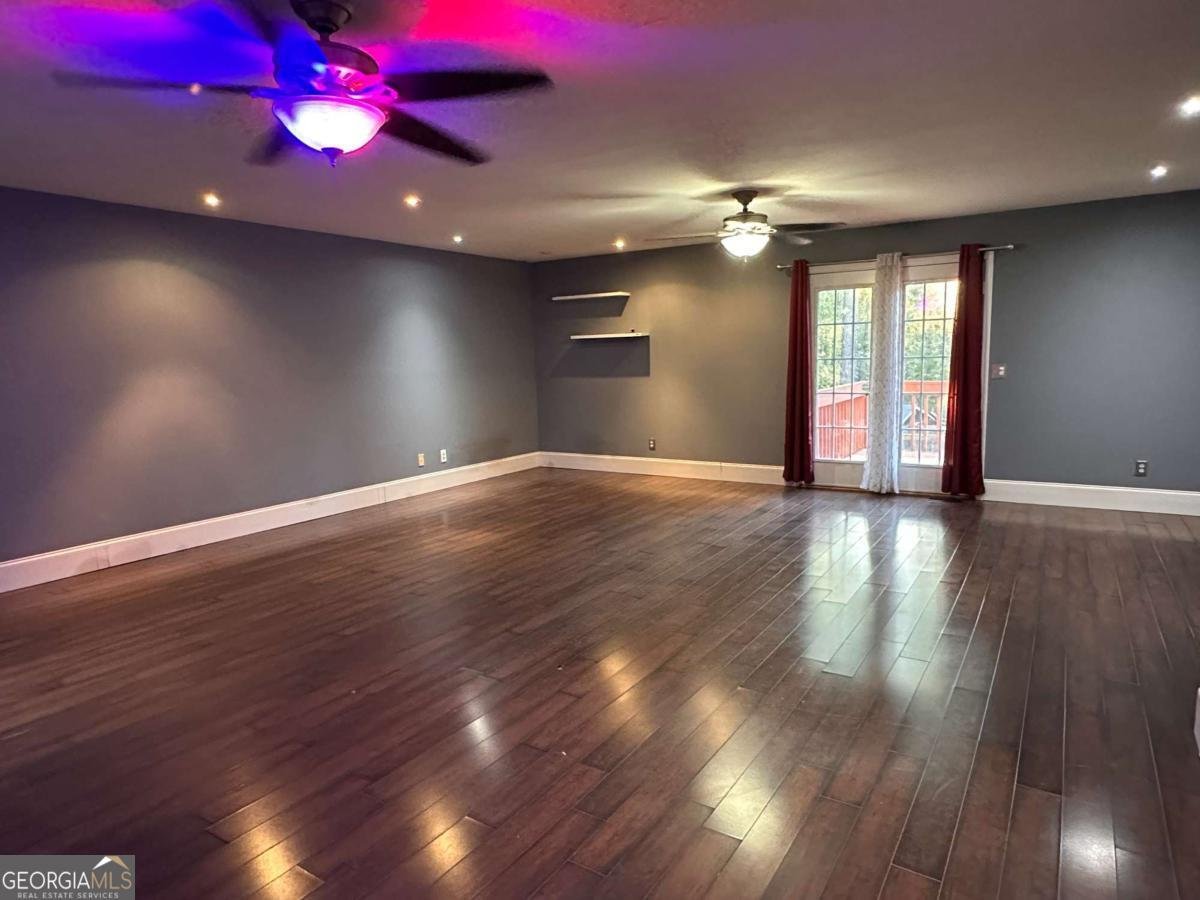 6055 Golden Landing Canton - 11