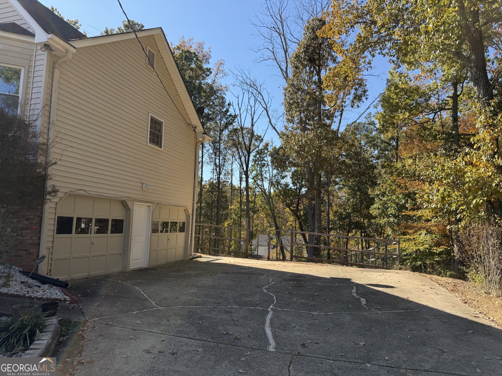 6055 Golden Landing Canton - 34