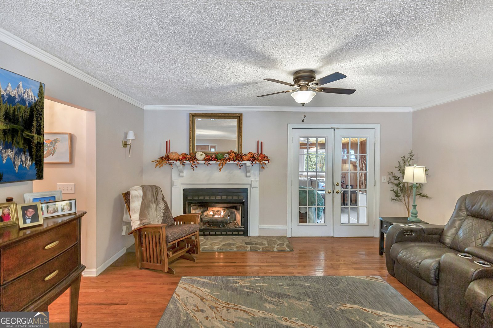 1009 White Pine Lane Townville - 6