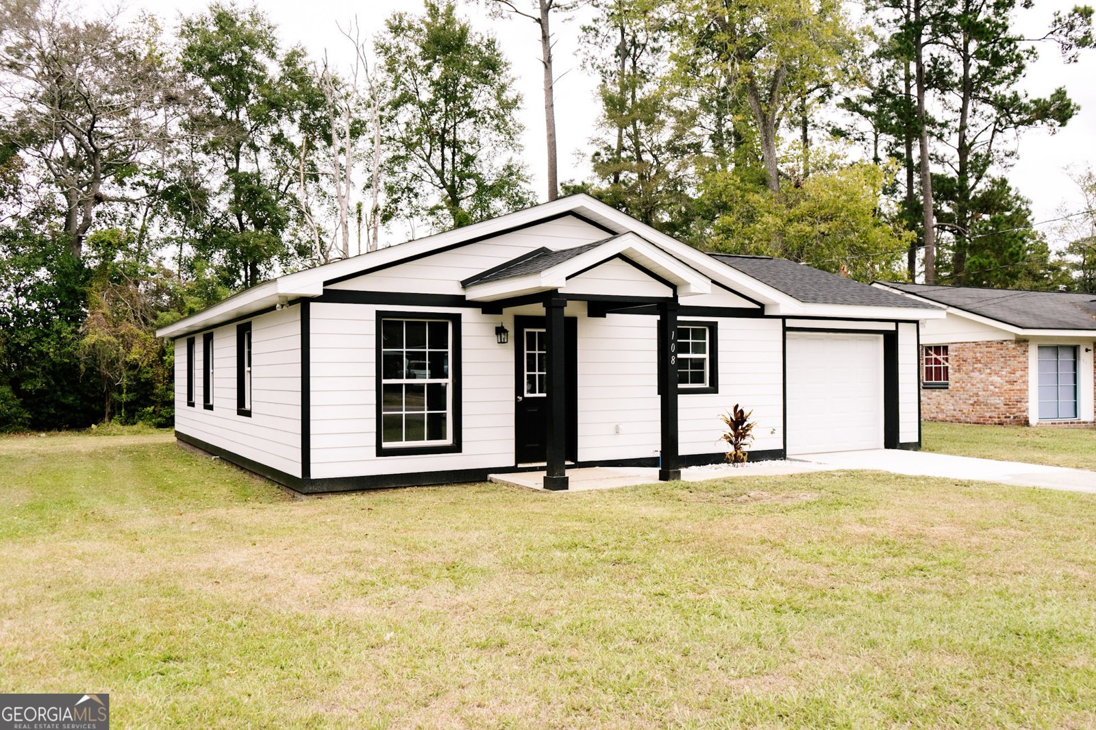 108 CRIMSON Circle Thomasville - 2