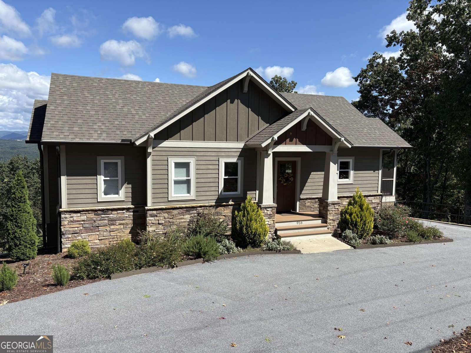 916 Arbor Drive Lakemont - 2