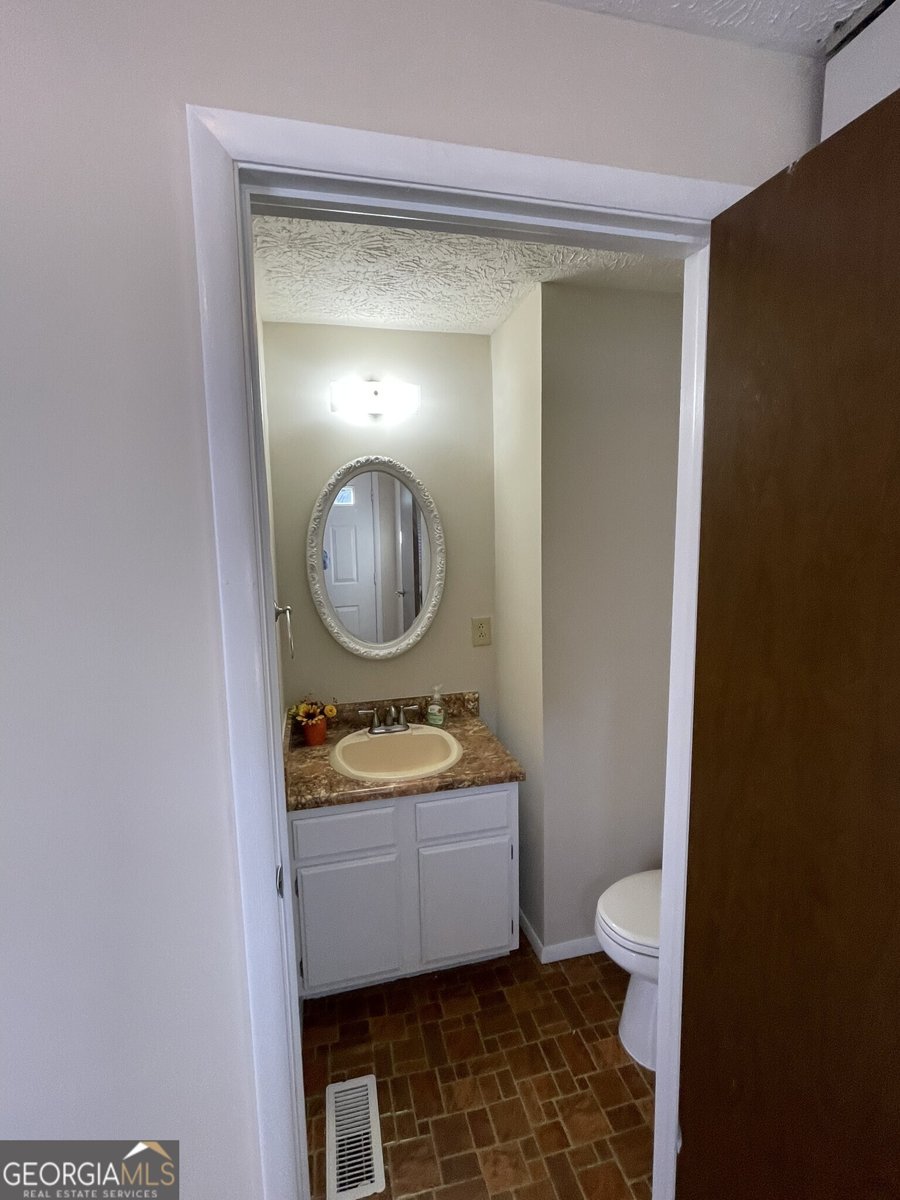 110 Roswell Commons Way Roswell - 9