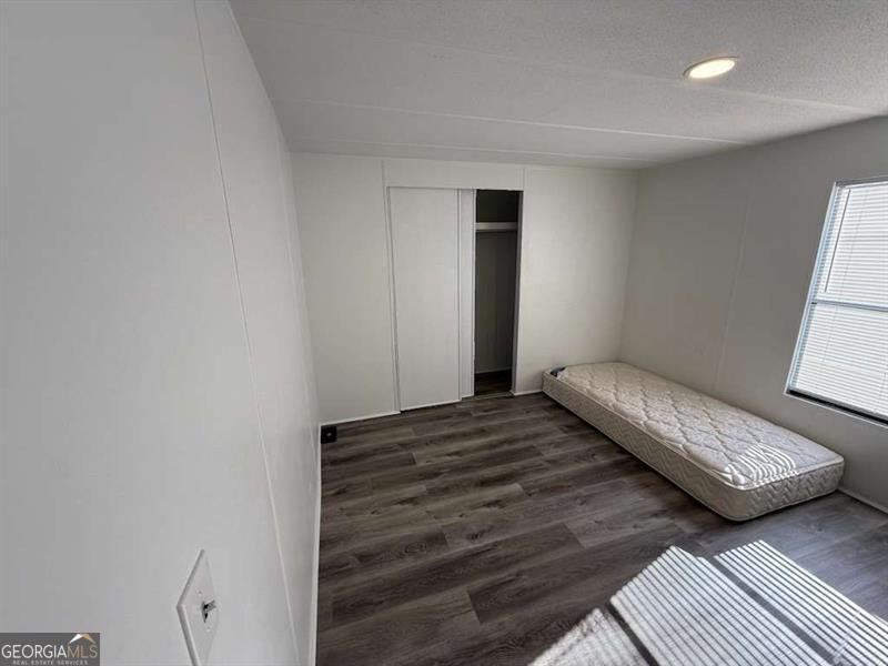 3113 PRESS MANN Elberton - 23