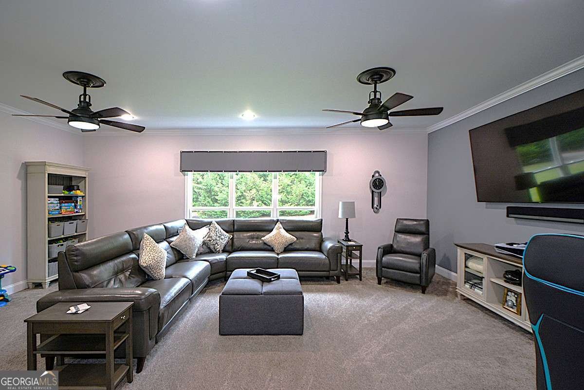 188 Macedonia Road White - 13