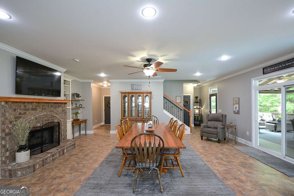 188 Macedonia Road White - 27