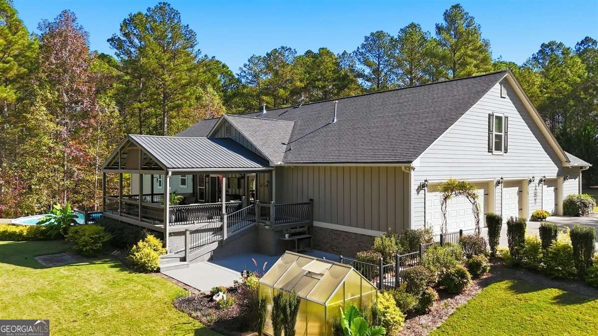 188 Macedonia Road White - 9