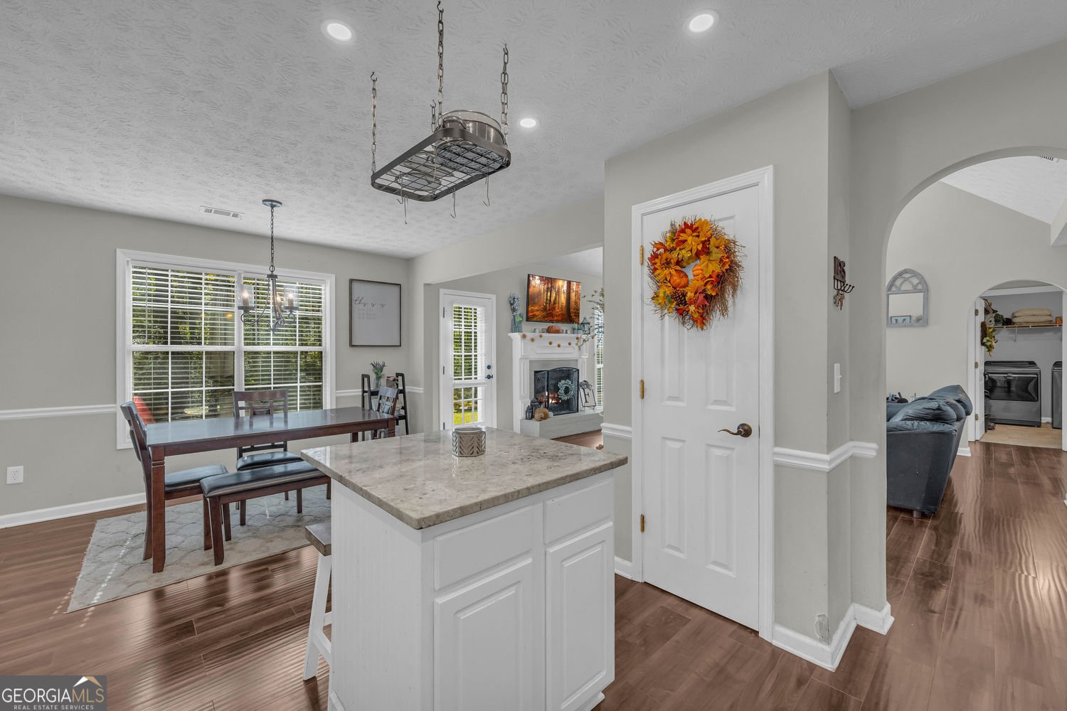 652 Magnolia Drive Loganville - 25