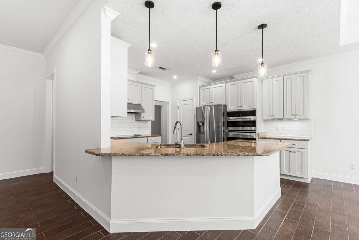 402 The Strand St. Marys - 11