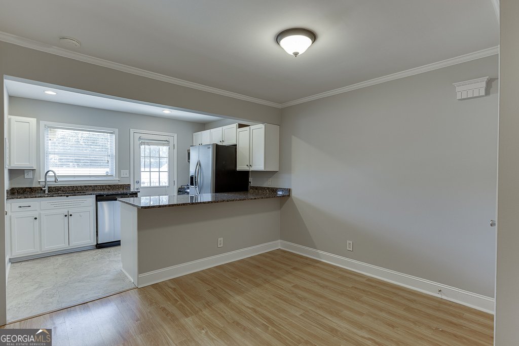 4282 Roswell Road Atlanta - 10