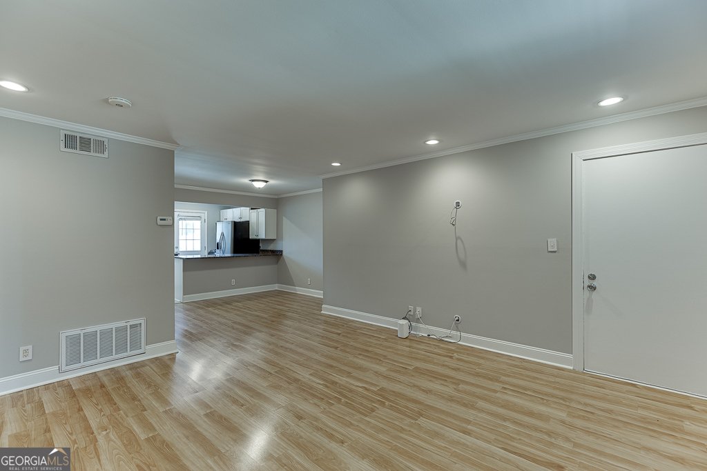 4282 Roswell Road Atlanta - 7