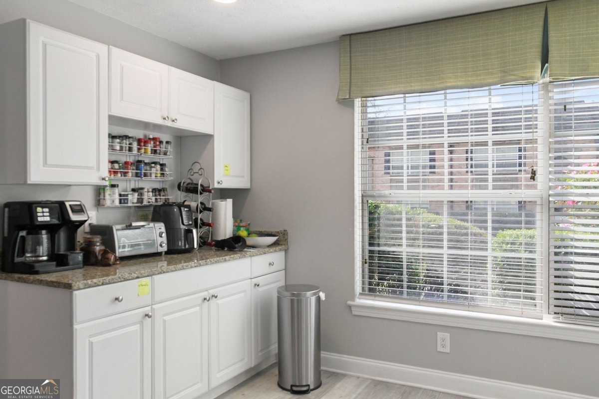 6980 Roswell Road Sandy Springs - 8