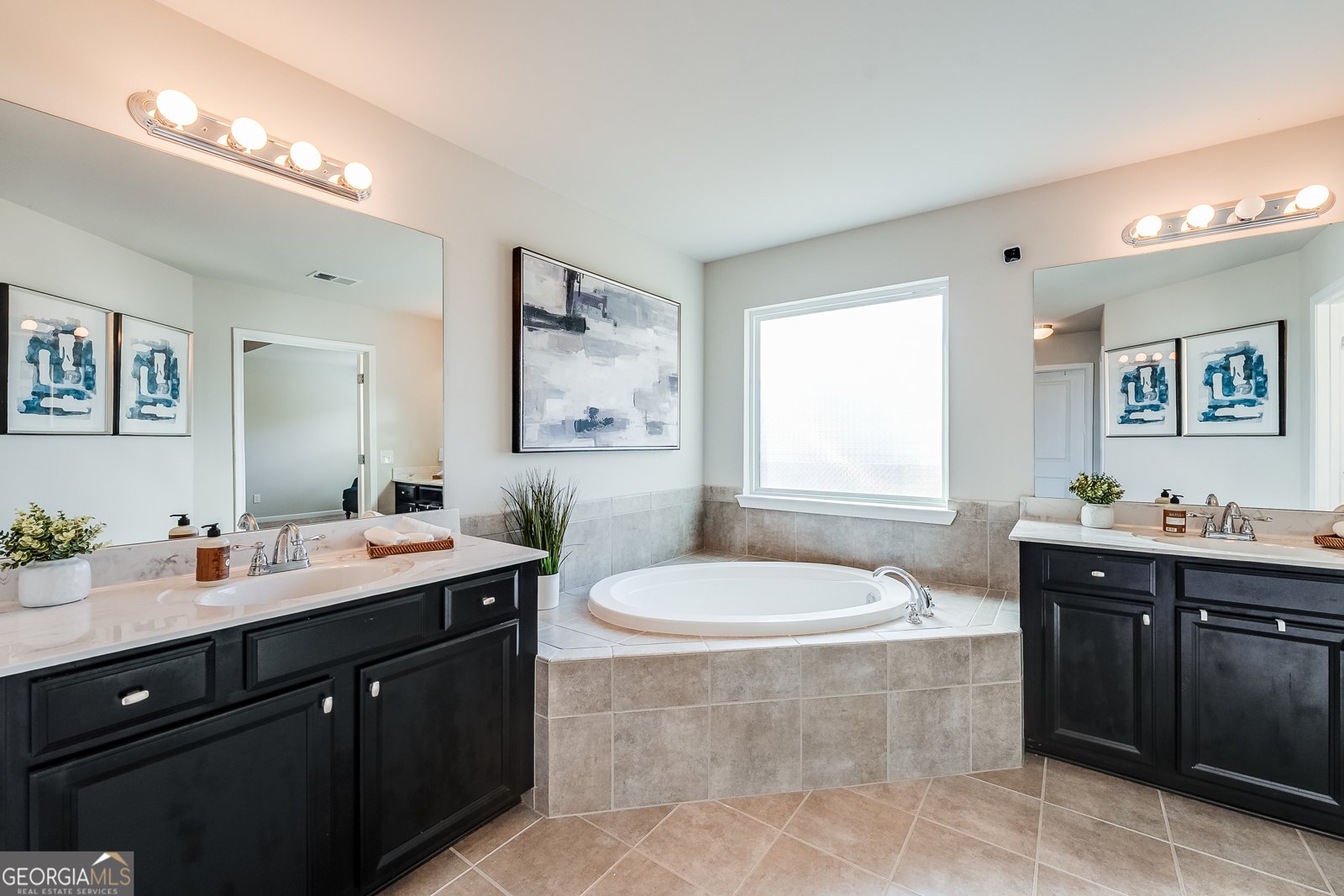 4072 Elsdon Drive Austell - 28