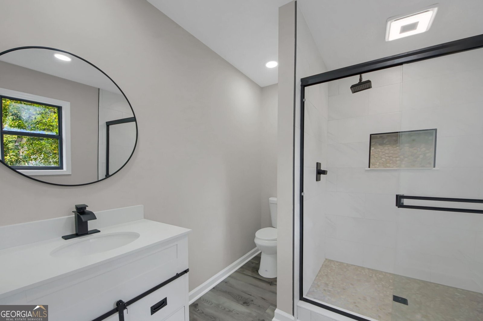 295 LAMDEN Court Lawrenceville - 13