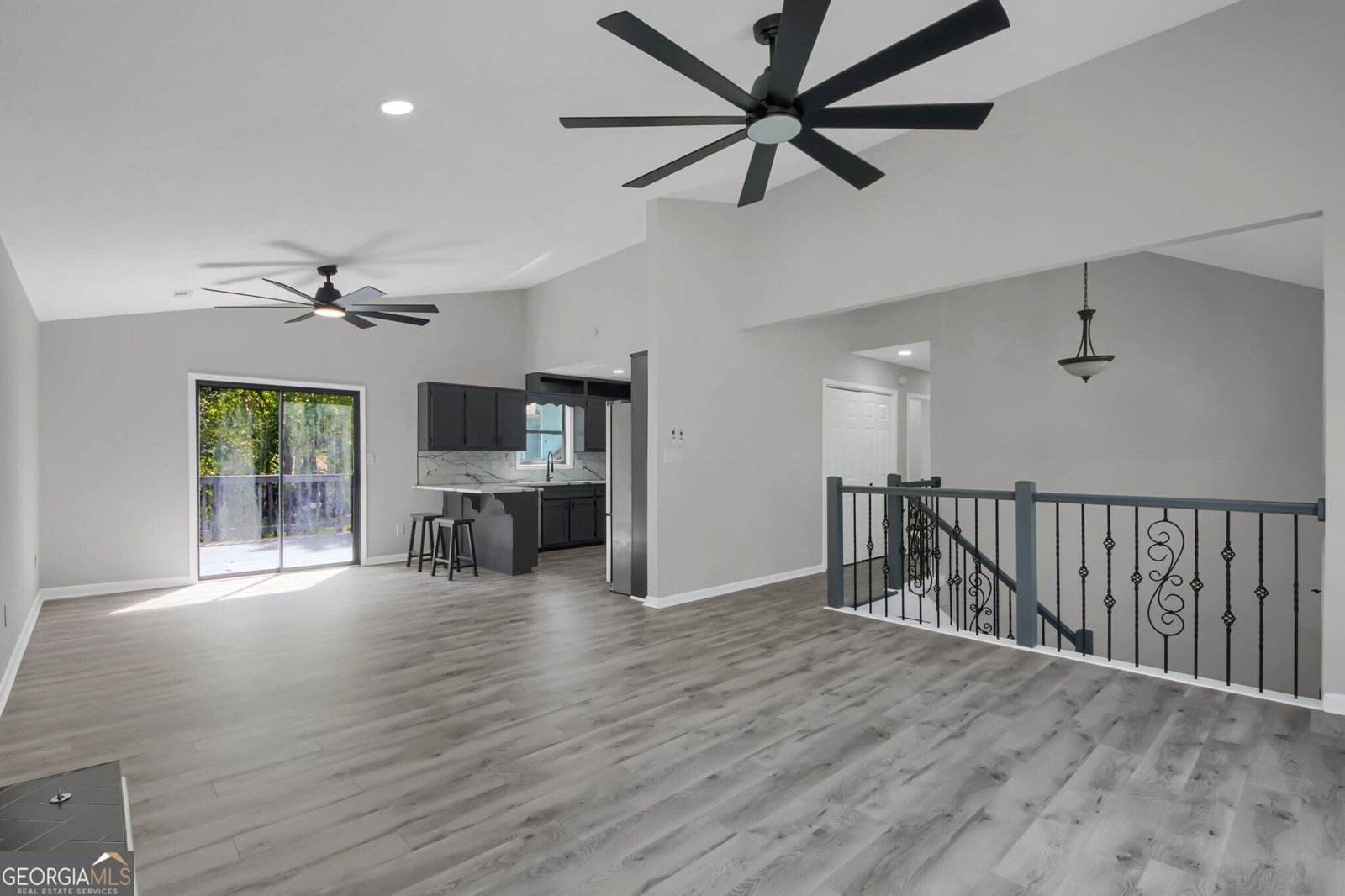 295 LAMDEN Court Lawrenceville - 4