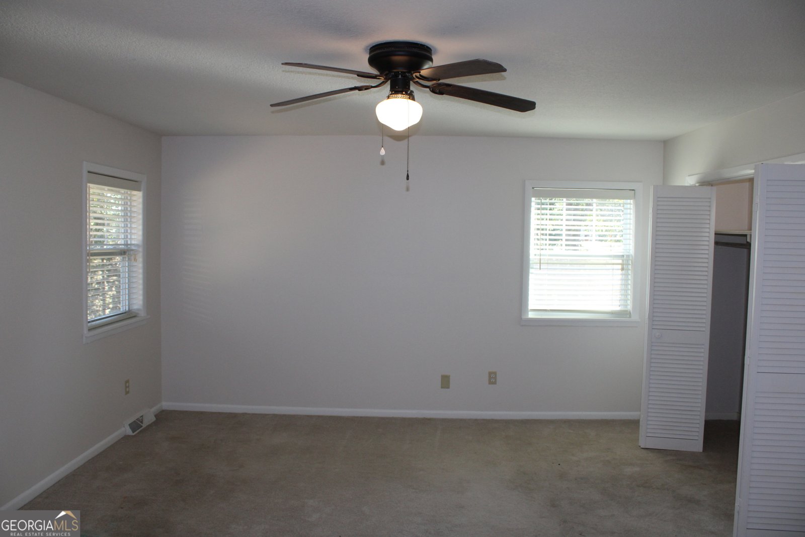 141 Nelson Avenue Lyons - 27