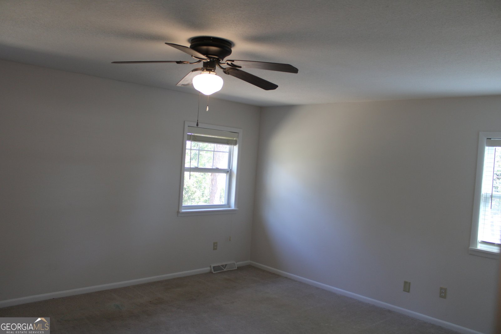 141 Nelson Avenue Lyons - 28