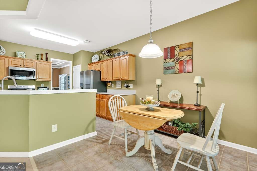 166 Churchcliff Drive Woodstock - 11